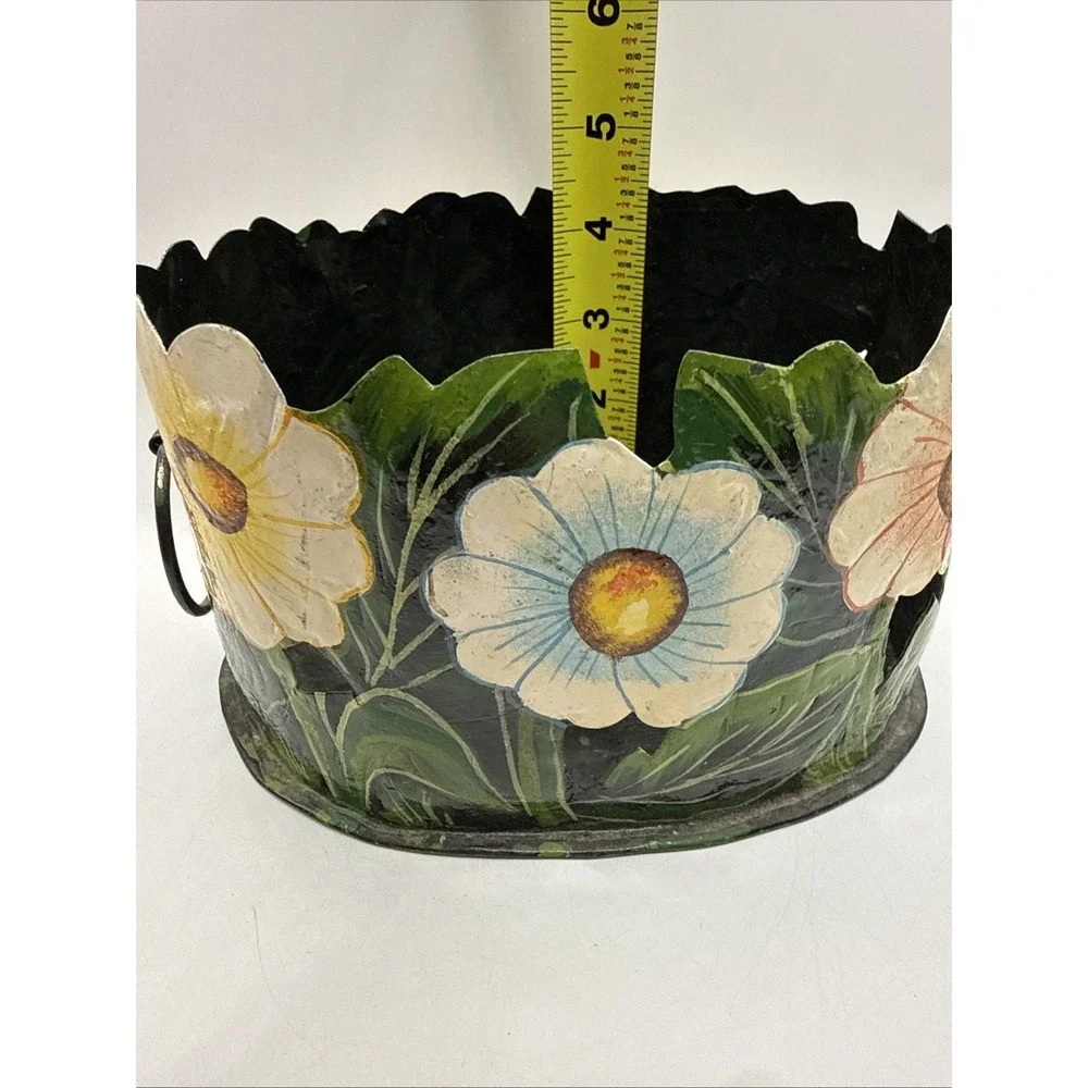 Vintage Painted‎ Black Metal Toleware Scalloped Floral Planter 7